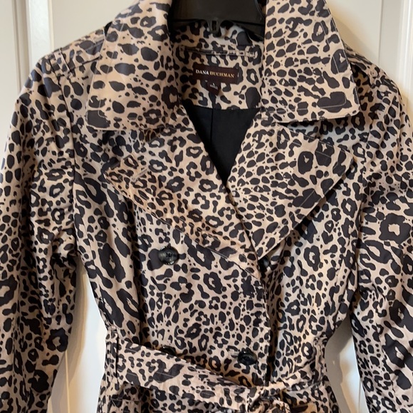 Stunning Rain Coat size Large - Picture 4 of 12